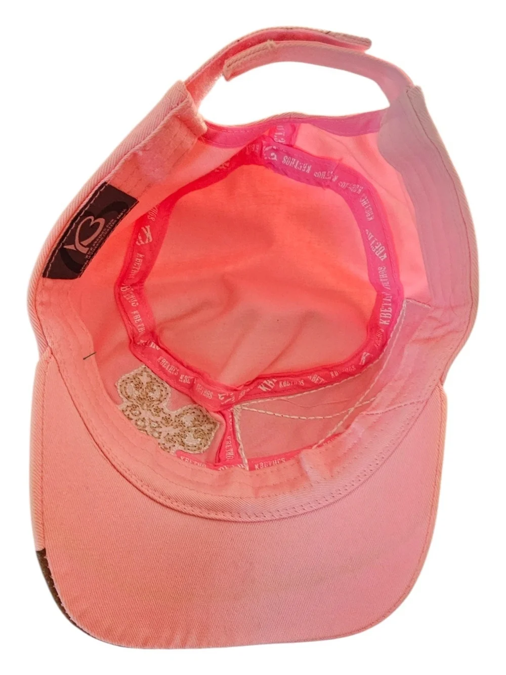 Pink Embellished Women's Cap with Appliqué Detail
